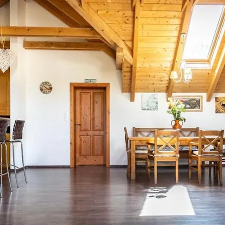 Dom wakacyjny Cozy House Drienica